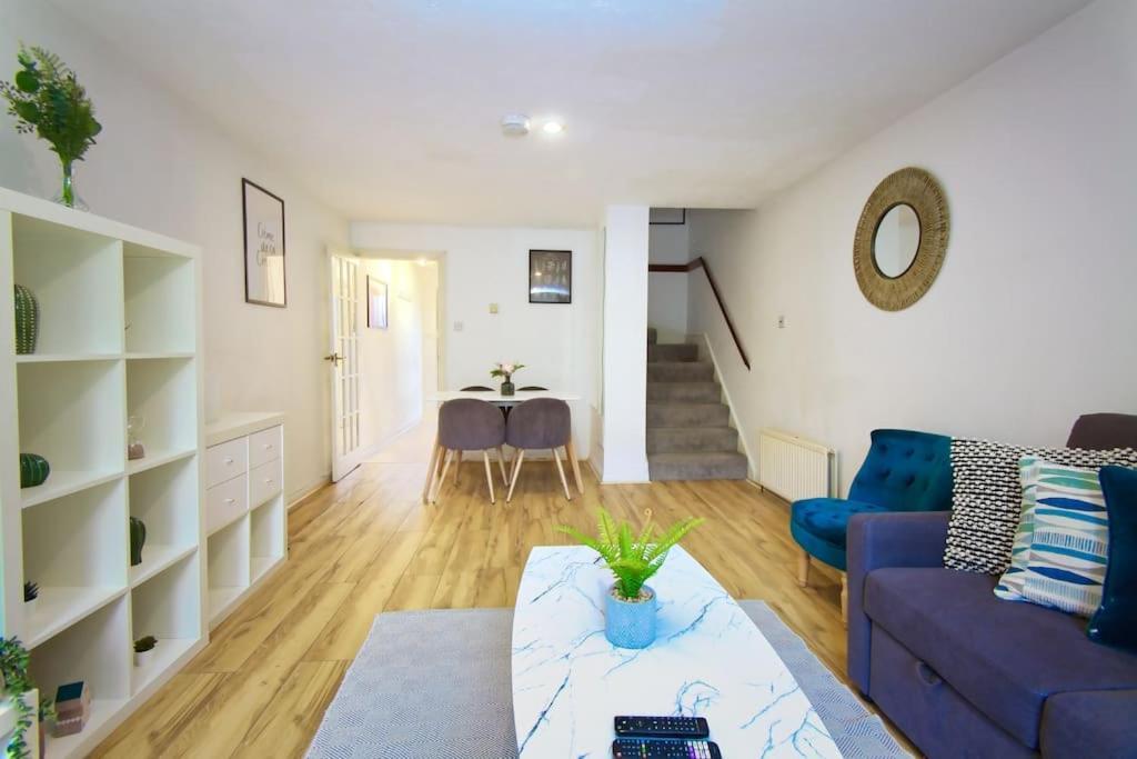 Apartamento Two Bed House Near Kings Cross Londres Exterior foto