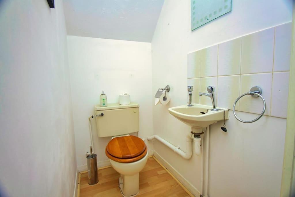 Apartamento Two Bed House Near Kings Cross Londres Exterior foto